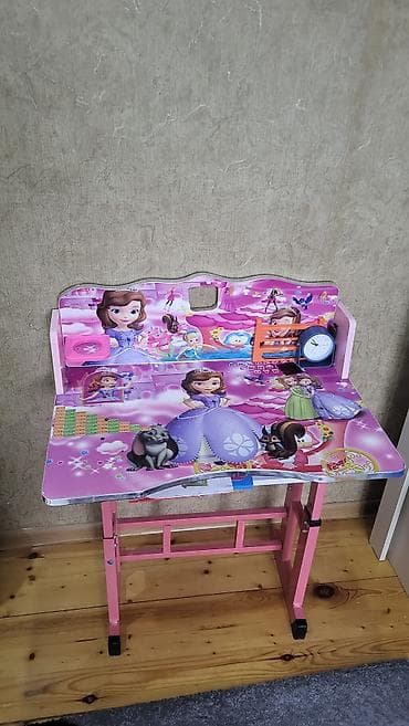 plasmas masalar: Qız üçün, Siyirməsiz, Yazı masası, Stulsuz — 1