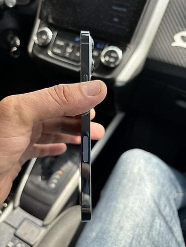 philips xenium 9@9q: IPhone 13 Pro Max, 128 GB, Gümüşü, Face ID — 4