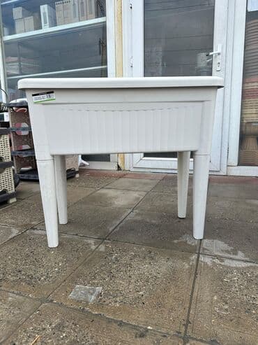 Bitkilər üçün dibçəklər