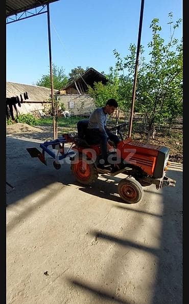 belarus 892 satilir: Traktor TRAKTOR, 2000 il, 21 at gücü, motor 0.2 l — 3