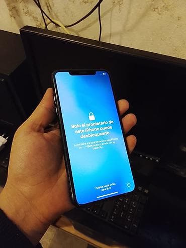 samsung telefonlar: IPhone 11 Pro Max, Matte Midnight Green, Face ID — 3