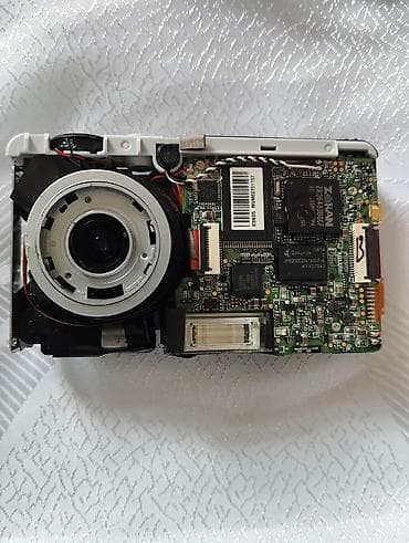 iphone 20 pro max: FUJIFILM FinePix J10 — komplekt və hissələr Paketdə olanlar: - — 9
