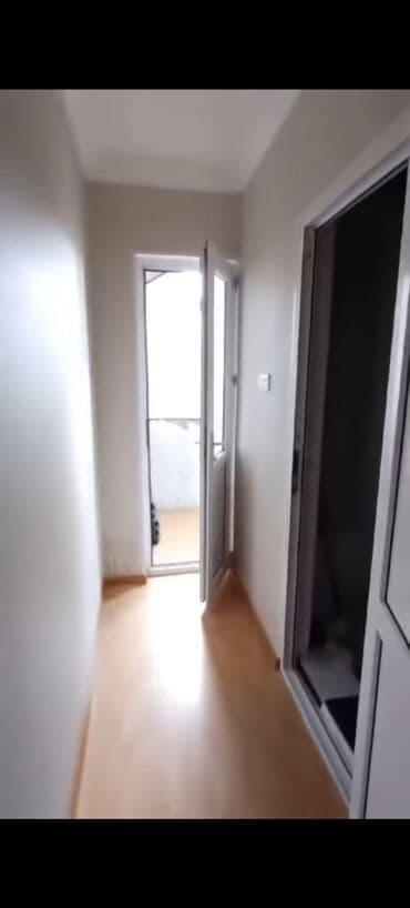 Сниму квартиру: 3 комнаты, 79 м² — 5