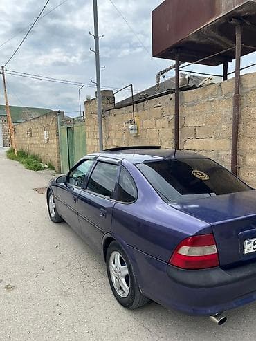 мопед рига запчасти: Opel Vectra sedan – mavi rəng, 4 qapı, ön.dreql. sürüş Xüsusiyyətlər — 9