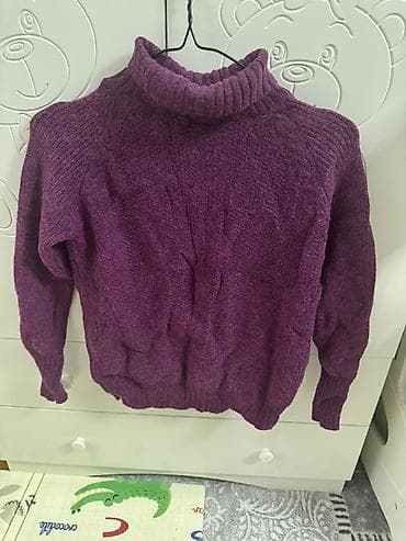 uz ucun e vitamini: Qadın geyimləri dəsti 1) Yaşıl məxməri bluz - Parça: yumşaq — 2