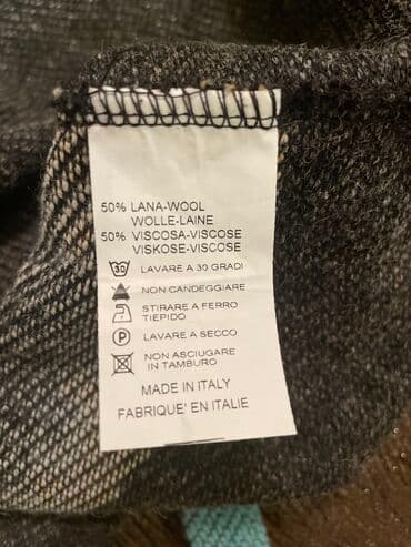 calvin klein euphoria qiymeti: İtaliyanındı, sifarişlə 300 azn alınıb. 60 azn satıram — 5