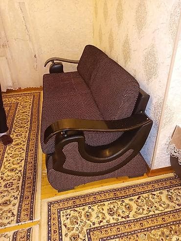 kukna mebel: Divan satılır 120 manata ünvan sumayıt yaşıl dərə & AF(3752) — 1