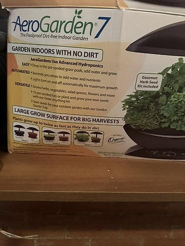 ev bitkisi: AeroGarden 7 – torpaqsız daxili bağ sistemi Xüsusiyyətlər: - Qabaqcıl — 1