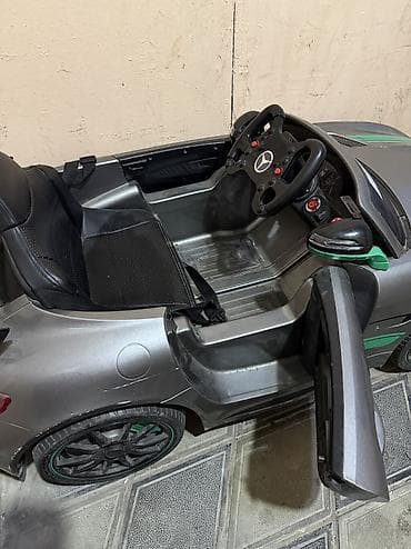 Uşaq üçün elektrik maşınları: İŞLƏMİR. Uşaq üçün elektrikli minik maşını, Mercedes-AMG üslubunda — 3
