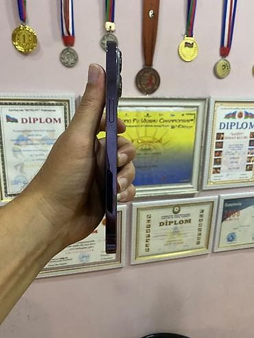 iphone 12 blue: IPhone 14 Pro Max, 128 GB, Deep Purple — 1