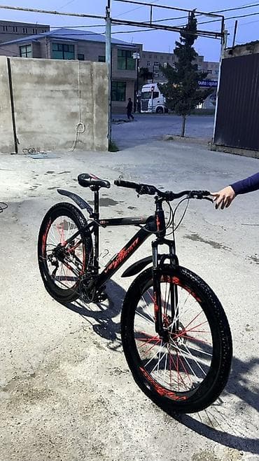 Velo demək olar təzə kimidi, heç bir problemi yoxdu. Otur sür, əlavə