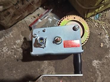 kabel yeri acan: Mexaniki ələ çevirmə vintci – Gear Winch, 2000 lb (təxminən 900 kq) — 4