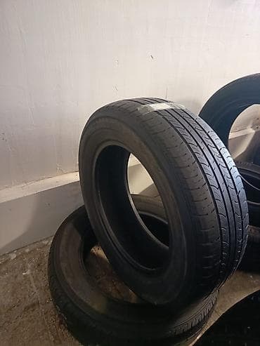 passat disk: İşlənmiş Şin Nexen 215 / 65 / R 17 — 2