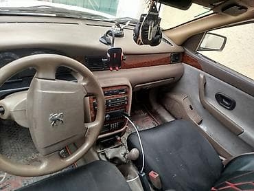 mazda cx 5: Peugeot 405: 1.7 l | 2008 il 1000 km Sedan — 4