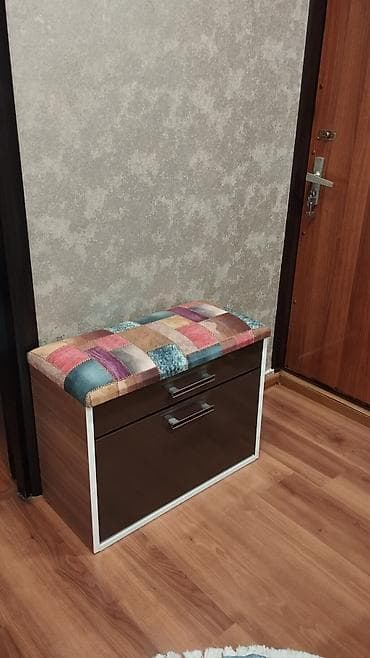 kicik masa: Pufik oturacaq, Parça, Kredit yoxdur, Çatdırılma yoxdur — 1