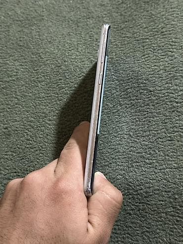 Samsung Galaxy S10, цвет - Белый, Отпечаток пальца — 3