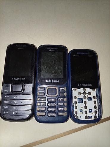 pro 2: Samsung < 2 GB Memory Capacity, rəng - Qara, Düyməli, İki sim kartlı — 1