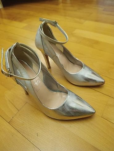 Tuflilər, Ölçü: 39, rəng - Gümüşü, Yeni