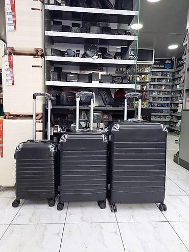 mini keys: Sərt korpuslu səyahət çamadan dəsti – 3 ölçü - Rəng: qara, üfüqi — 1