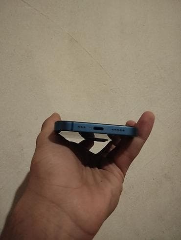 iphone 13 2 ci el: IPhone 13, 128 GB, Mavi, Qırıq — 6