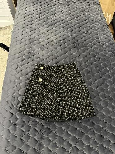 yun corab: İki ədəd yubka dəsti 1) Qara midi yubka - Model: qarın hissəsində — 2