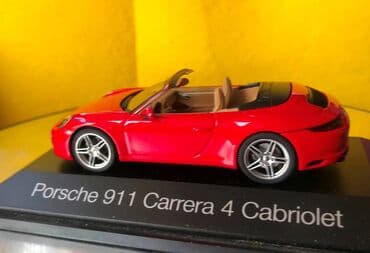 metbex tavan modelleri: Kolleksiya ücün avtomobil modeli Porsche 911 991 Carrera 4 cabriolet — 18