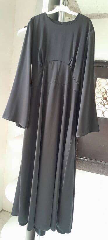 atlas parcadan donlar: Qara atlas uzun don - Parlaq atlas/parça, zərif yansımalı. - Klassik — 3