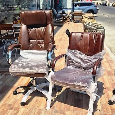 Yeni, Təkərli, Qolları tənzimlənir, Dəri