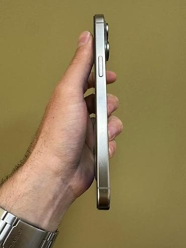 ip 15 pro max: IPhone 15 Pro Max, 256 GB, Natural Titanium, Face ID — 4