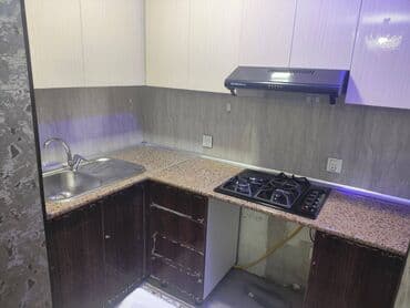 kredit tek sexsiyyet vesiqesi ile: Nizami rayonu,8 KM Bazarın arxası, MƏLHƏM klinikası və 220 məktəbin — 12