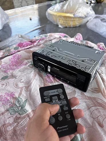 iphone 15 pro yd: Pioneer 4250-BT avtomobil maqnitofonu + uzaqdan idarəetmə pulti — 6