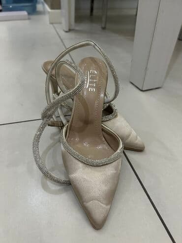 женские пляжные шлепанцы: Размер: 38, цвет - Бежевый, Б/у — 2