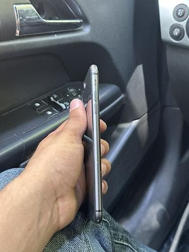 mini iphone 17: IPhone 8 Plus, 256 GB, Space Gray, Barmaq izi — 4