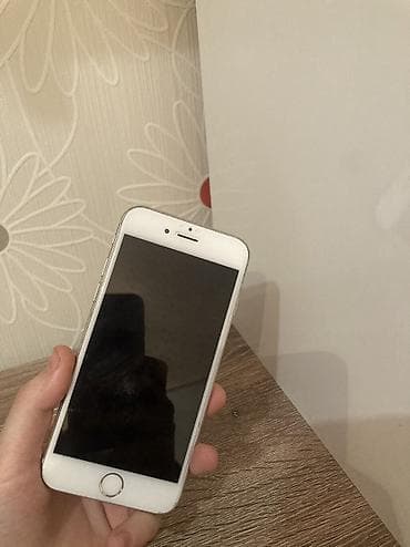 iphone 14 kredit: IPhone 6s — 2