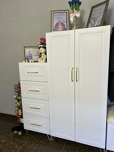 taxta dekorlar: Salon üçün mebel və avadanlıq dəsti Tərkib: - Pedikür üçün podium — 2