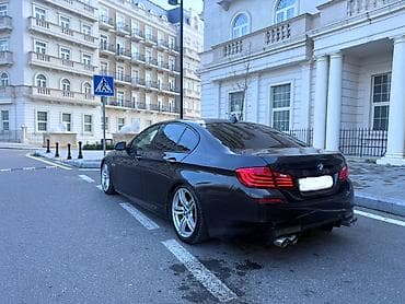 eylec: BMW 5 series: 3 l | 2015 il Sedan — 3