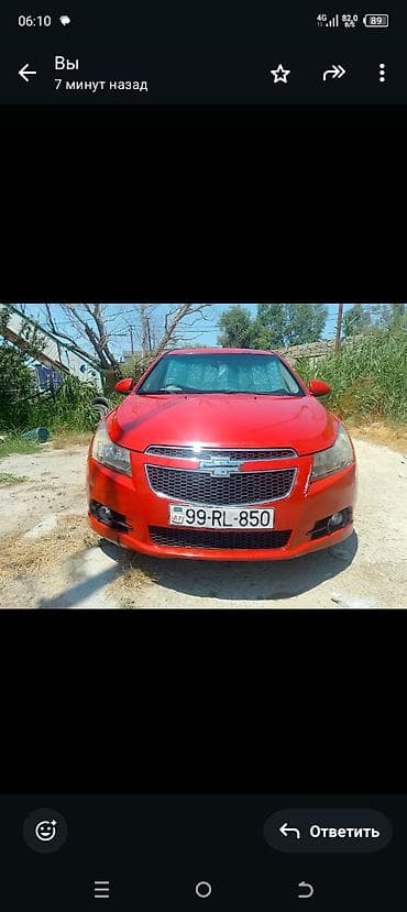 Chevrolet Cruze LT sedan - Kuzov: 4 qapılı sedan, parlaq qırmızı rəng
