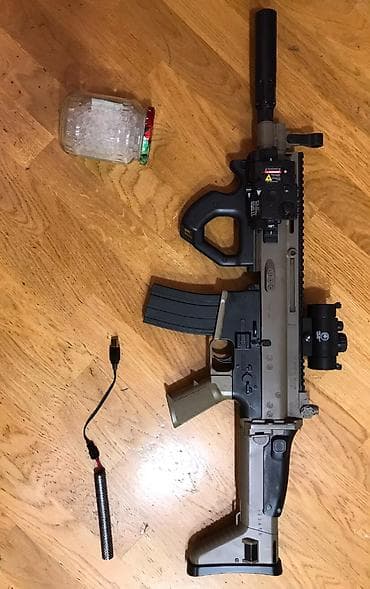 **SCAR L Orbeez Gel Blaster – Tam Komplekt, Əla Vəziyyətdə!** 🔹 Çox