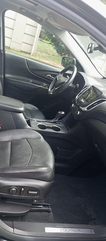 led iwiqlar: Chevrolet Equinox – qara rəngli, 5 yerlik kompakt SUV. Texniki və — 7