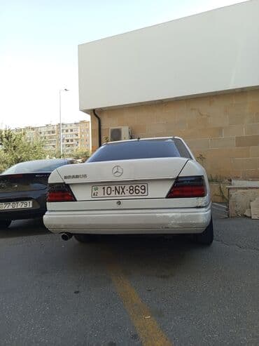 mercedes c dizel: Mercedes-Benz E-Class W124 sedan - Korpus: ağ rəng, 4 qapı, klassik — 10
