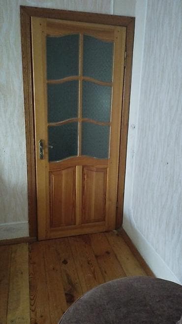 Taxta otaq qapısı satılır.3ədəddir - Material: təbii ağac (şam