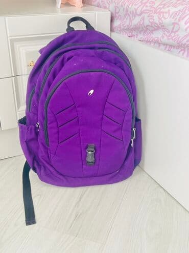 чемоданы производство кыргызстан: Tünd bənövşəyi rəngdə çoxfunksiyalı bel çantası. Çantanın əsas hissəsi — 1