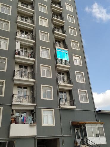 pvc qapi: Salam.Evlere offis qapi ve pencere suselerine keyfiyyetli ve — 2