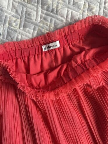 Üst geyimi: Mini Ətək, S — 1