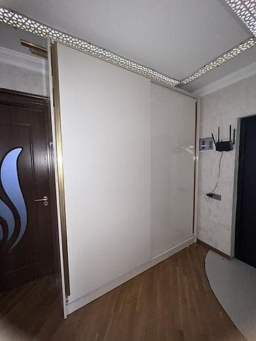 paltar qardirobu: 2 qapılı, Siyirməli, Bej, Kupe, Düz dolab — 1