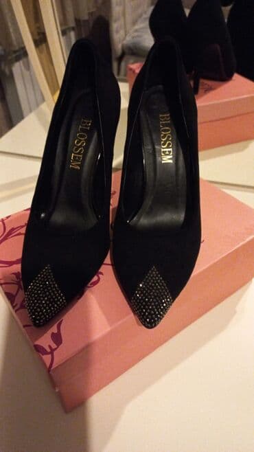 женские зимние замшевые ботфорты: Туфли, Размер: 37, цвет - Черный, Новый — 1