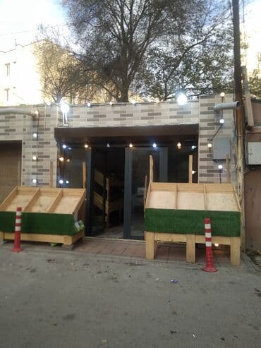 Аренда оборудования: Meyve Polkalari Iceride 4 eded polka (1 eded eni 0.66 uzunlugu 2.30) — 4