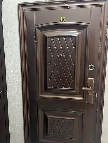 yoda oyuncaq: Seyf qapi 210/96sm 145azn Sahil primorski 1744 leli Metall giriş — 1