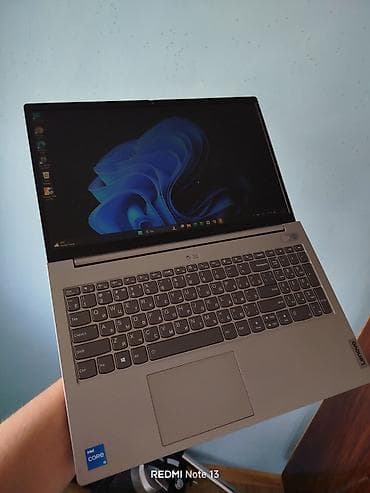 2 el ipad: Yeni Lenovo ThinkBook, 15 ", Intel Core i5, 256 GB — 8