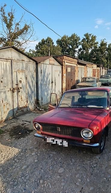 VAZ (LADA) 2101: 1.3 l | 1972 il 250123 km Sedan